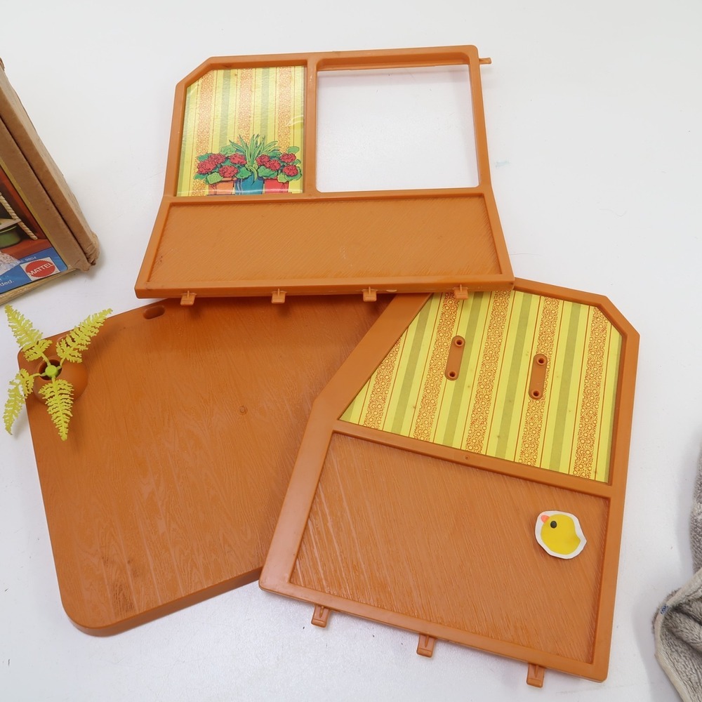 Vintage PEE WEE Dolls Uneeda 1965 Peewees 4" & Mattle Sunshine Family House Room - Picture 16 of 16